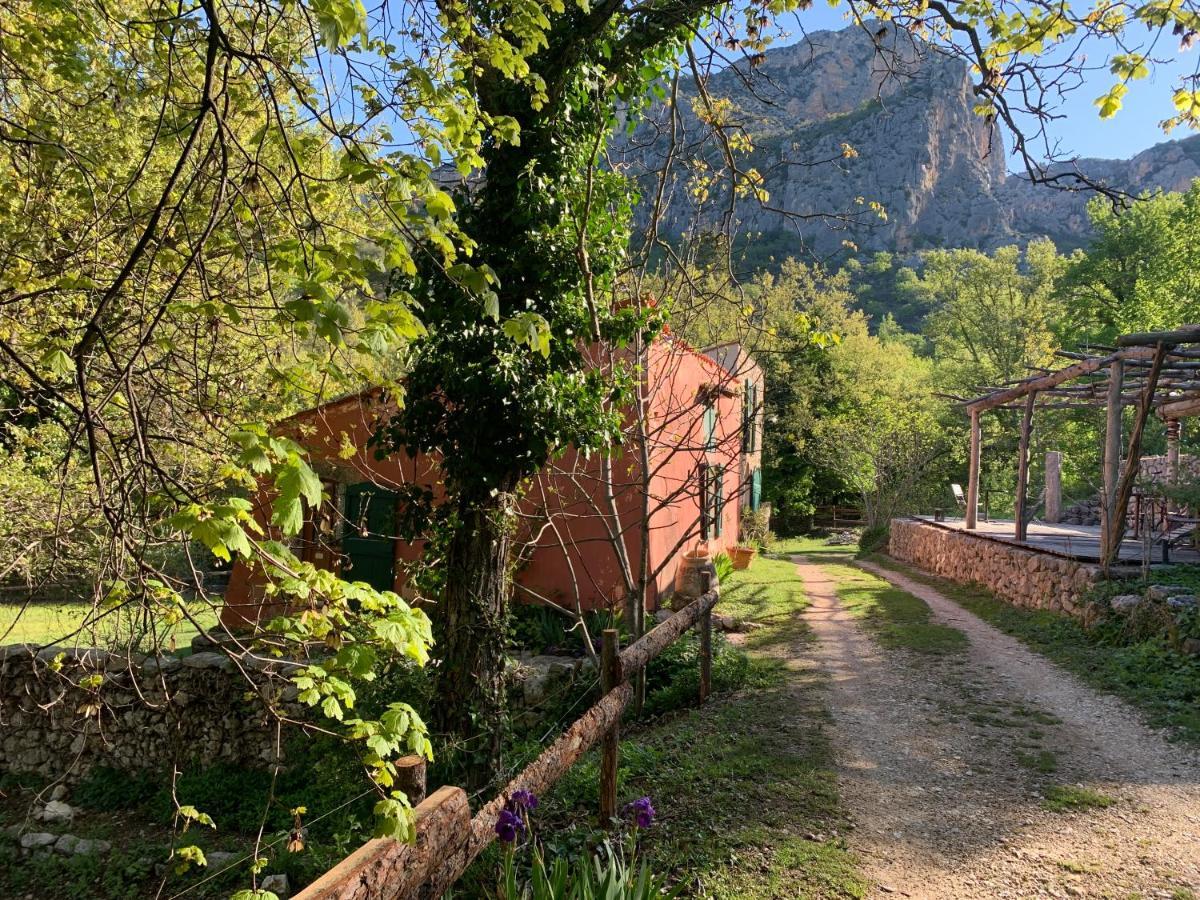 Mymoustiers Villa Exterior foto