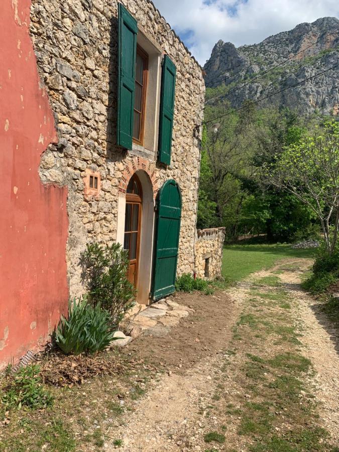 Mymoustiers Villa Exterior foto